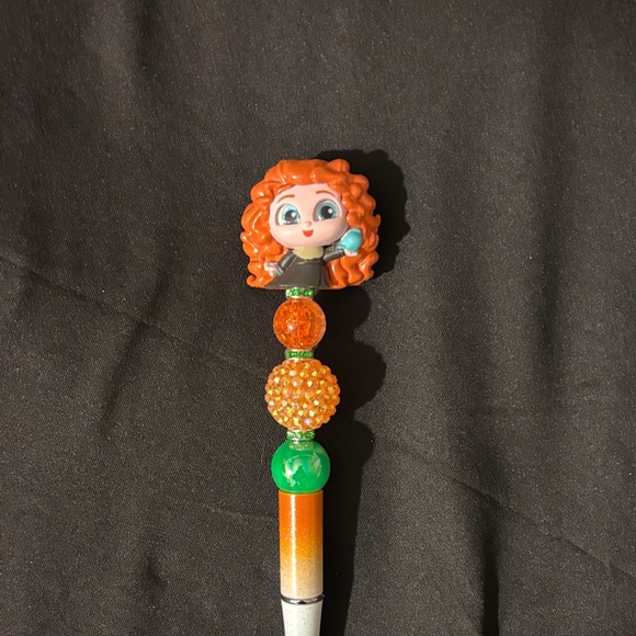 Handmade Disney Doorable Princess Merida from Brave Pen - Picture 2 of 5